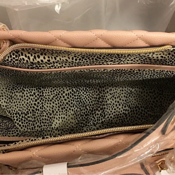 NWT!!! ELLO Quilted vegan leather Tote Bag in pretty blush!! - Picture 8 of 17